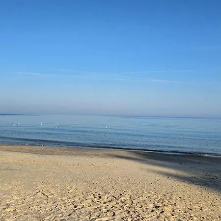 Sea Baltic - Basen, Boisko Do Tenisa شقة غونسكي