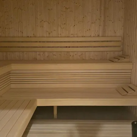 شقة Sea Baltic - Basen, Boisko Do Tenisa غونسكي
