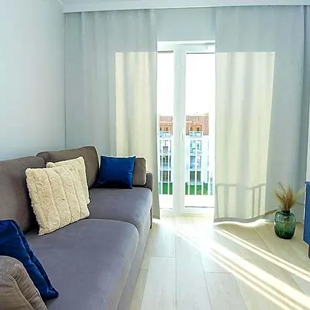 Sea Baltic - Basen, Boisko Do Tenisa Apartman
